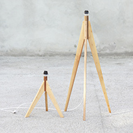 tripod lamp